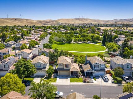 1397 Maplewood Dr, Livermore, CA 94551 Photo