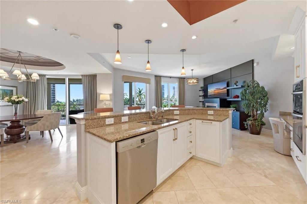 4501 Gulf Shore Blvd N, Unit 404, Naples, FL 34103 Photo