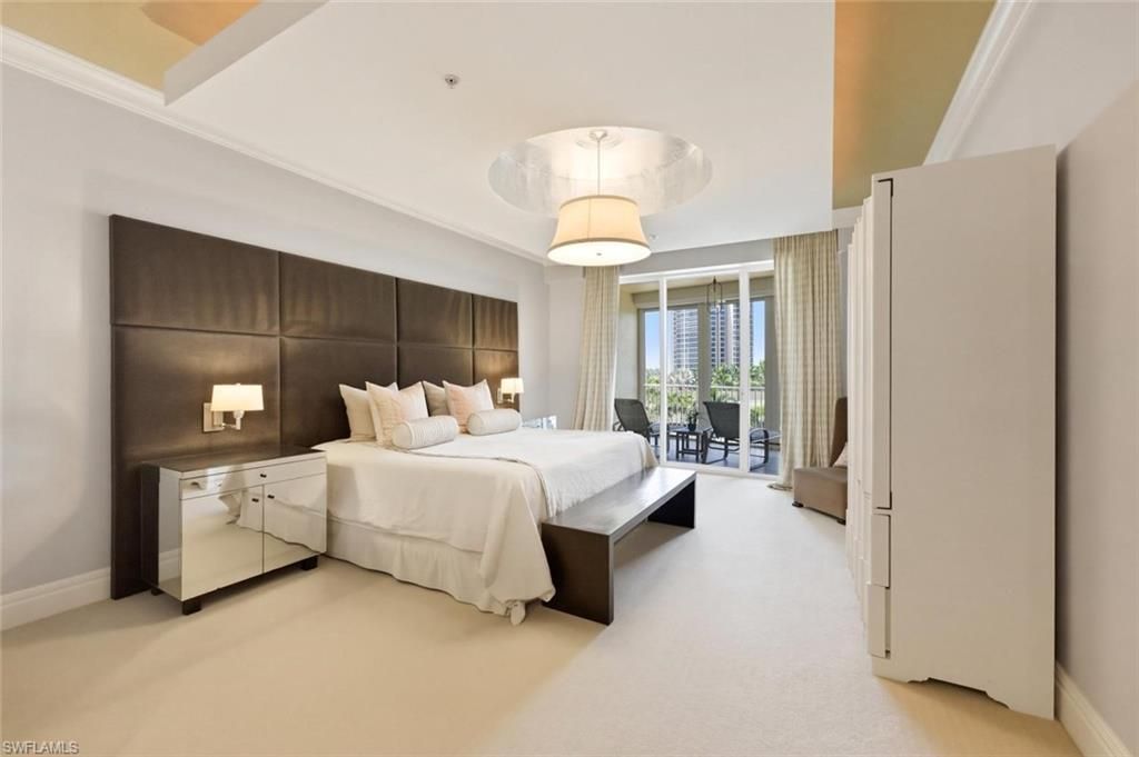 4501 Gulf Shore Blvd N, Unit 404, Naples, FL 34103 Photo
