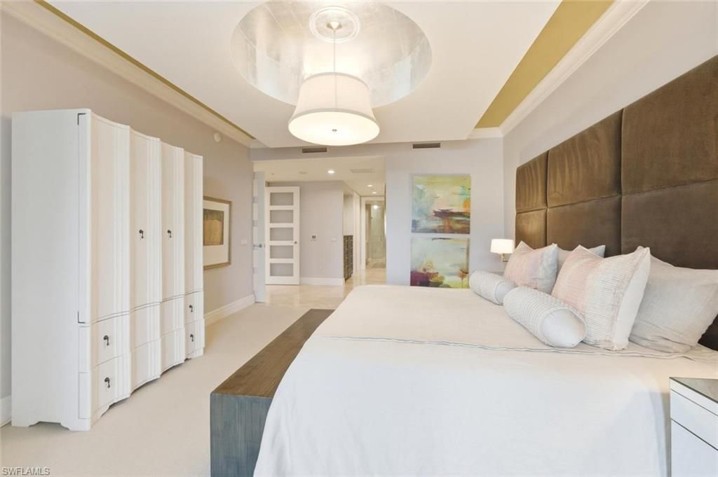 4501 Gulf Shore Blvd N, Unit 404, Naples, FL 34103 Photo