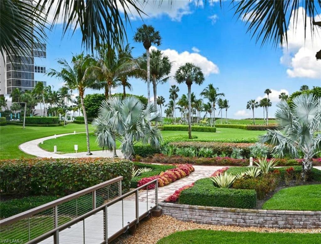 4501 Gulf Shore Blvd N, Unit 404, Naples, FL 34103 Photo