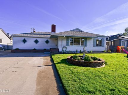 10 E J Street, Sparks, NV 89431 Photo