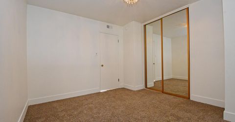 10 E J Street, Sparks, NV 89431 Photo