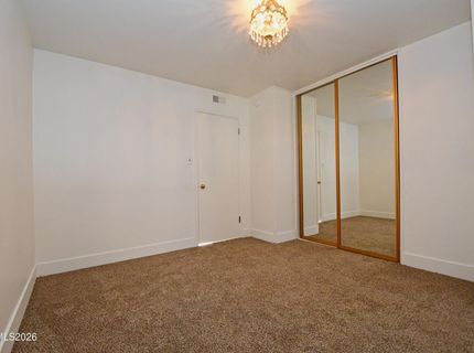 10 E J Street, Sparks, NV 89431 Photo