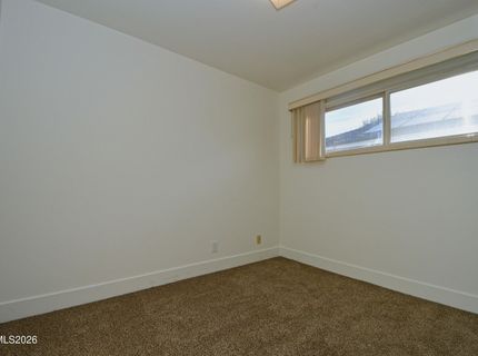 10 E J Street, Sparks, NV 89431 Photo