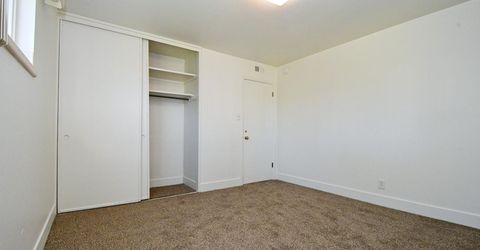 10 E J Street, Sparks, NV 89431 Photo