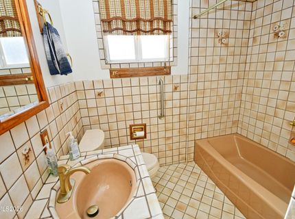10 E J Street, Sparks, NV 89431 Photo