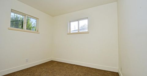10 E J Street, Sparks, NV 89431 Photo