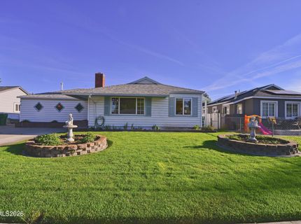10 E J Street, Sparks, NV 89431 Photo