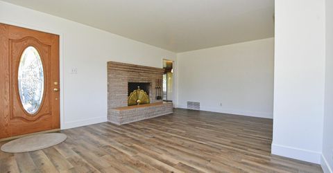 10 E J Street, Sparks, NV 89431 Photo
