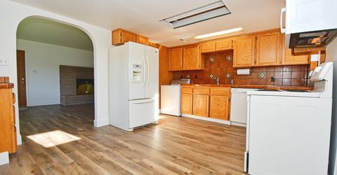 10 E J Street, Sparks, NV 89431 Photo