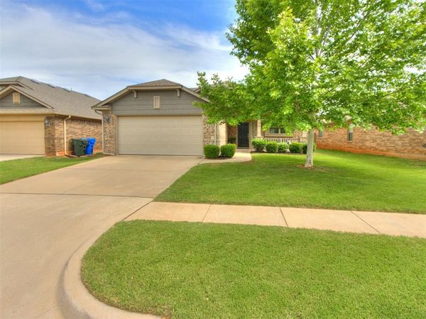 918 Eaglerock Lane, Norman, OK 73069