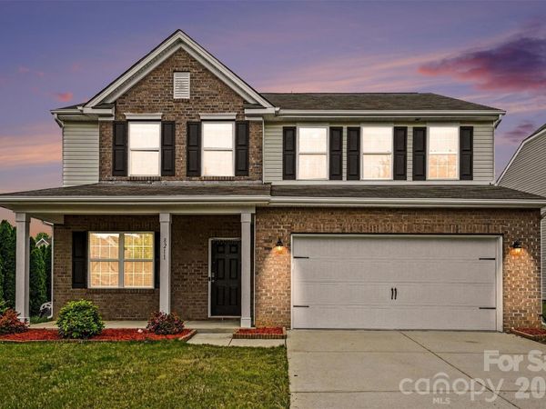 8211 Pamplin Court, Charlotte, NC 28273