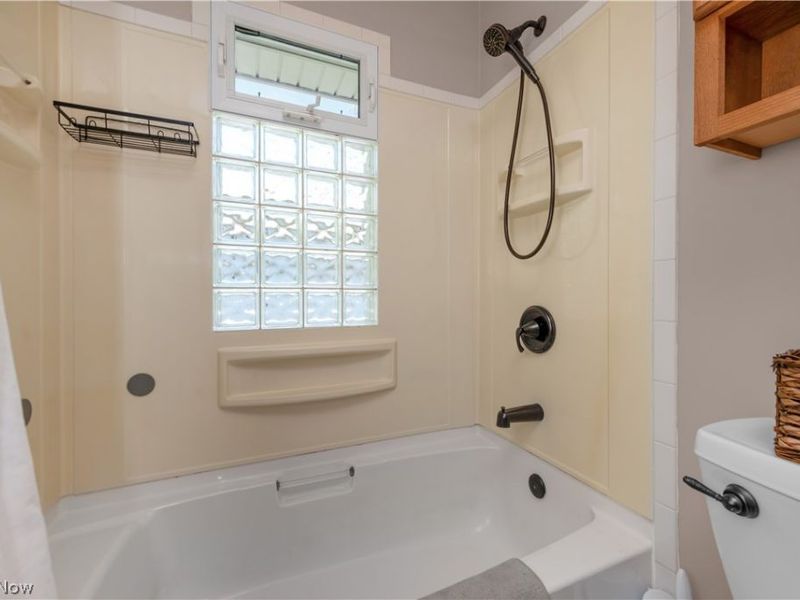 3209 Tressa Avenue, Lorain, OH 44052 Photo 30