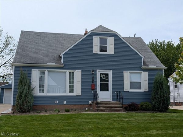 1678 Byron Drive , Mayfield Heights, OH 44124