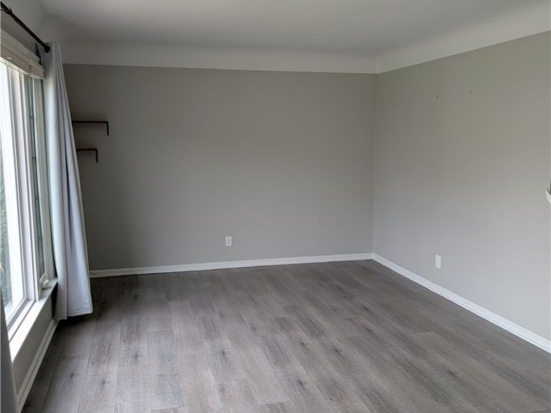 1678 Byron Drive, Mayfield Heights, OH 44124 Photo 6