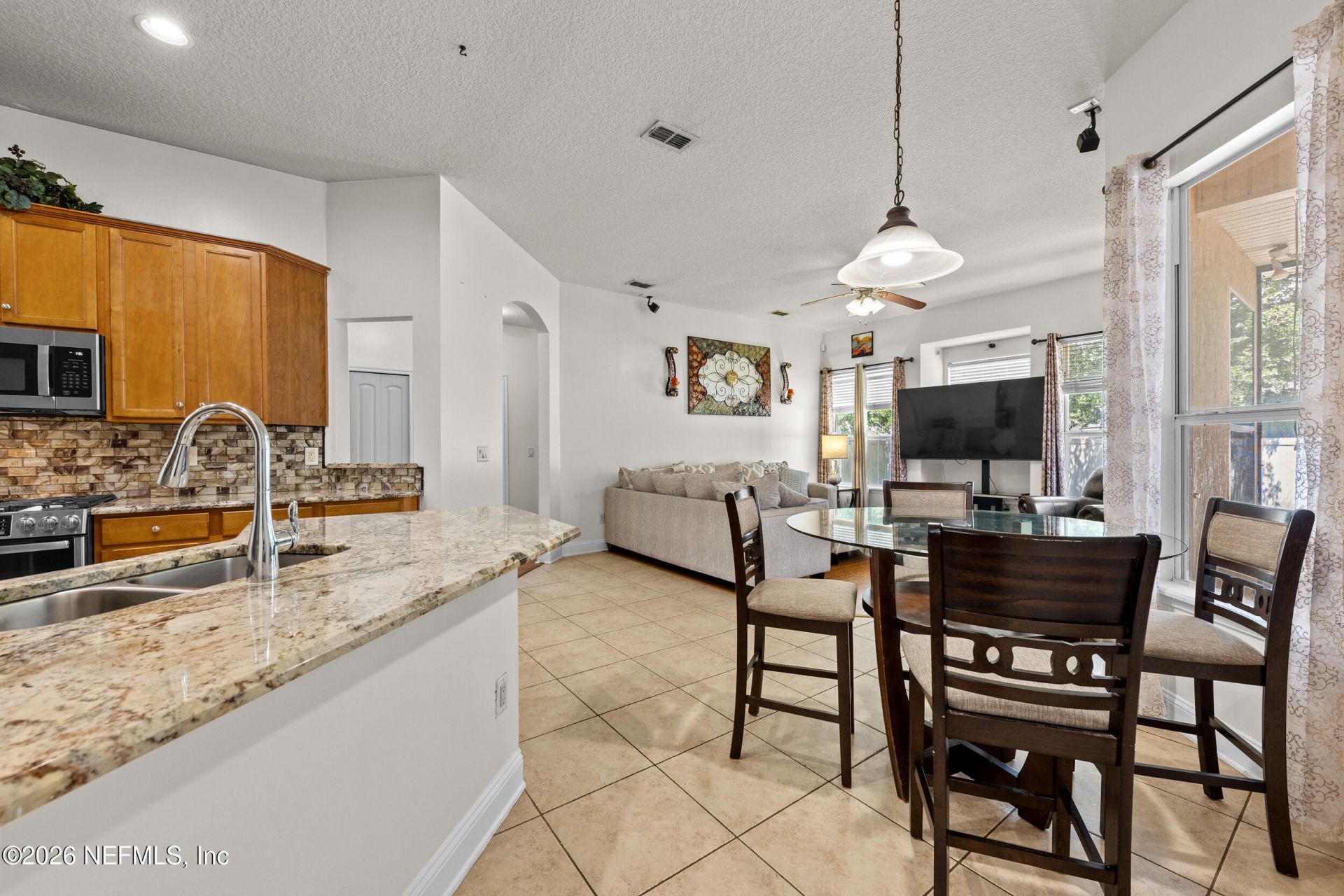 6045 Alderfer Springs Drive, Jacksonville, FL 32258 Photo