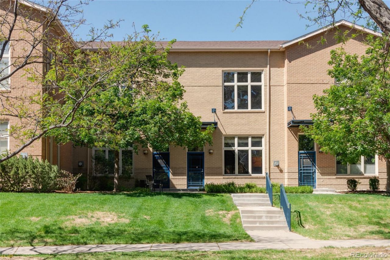 275 Rampart Way, Unit 208, Denver, CO 80230 Main Photo
