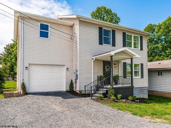 512 Wheeling Street, Morgantown, WV 26501