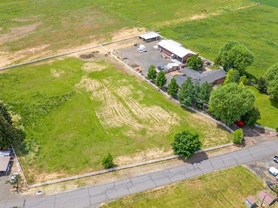 Property Image 62