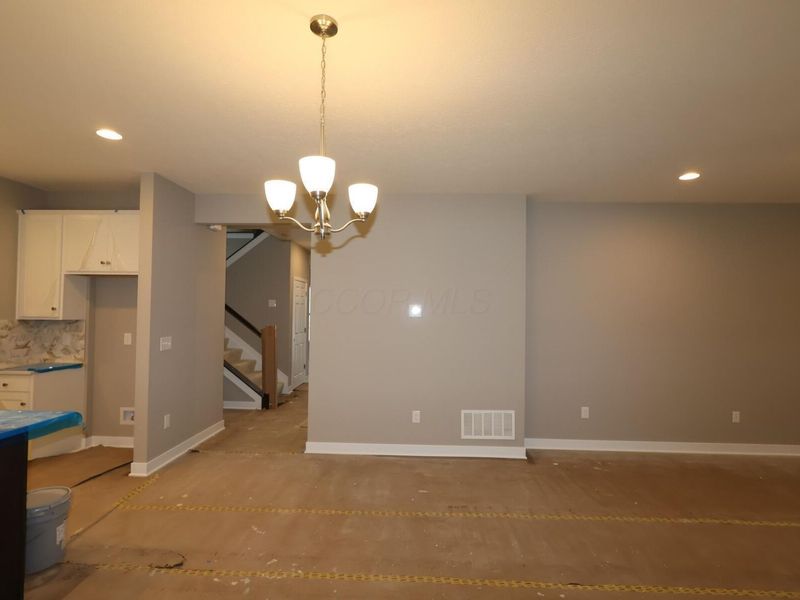 1095 Saddle Tank Drive, Plain City, OH 43064 Photo 6