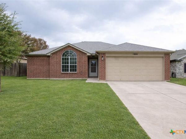 1908 Stratford Drive , Temple, TX 76502