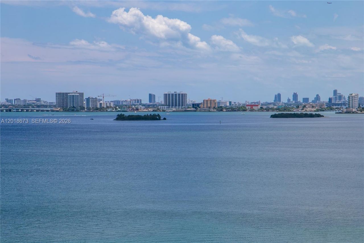 1800 NE 114th St , Unit 1207, Miami, FL 33181 Photo