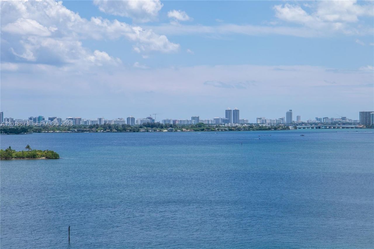 1800 NE 114th St , Unit 1207, Miami, FL 33181 Photo