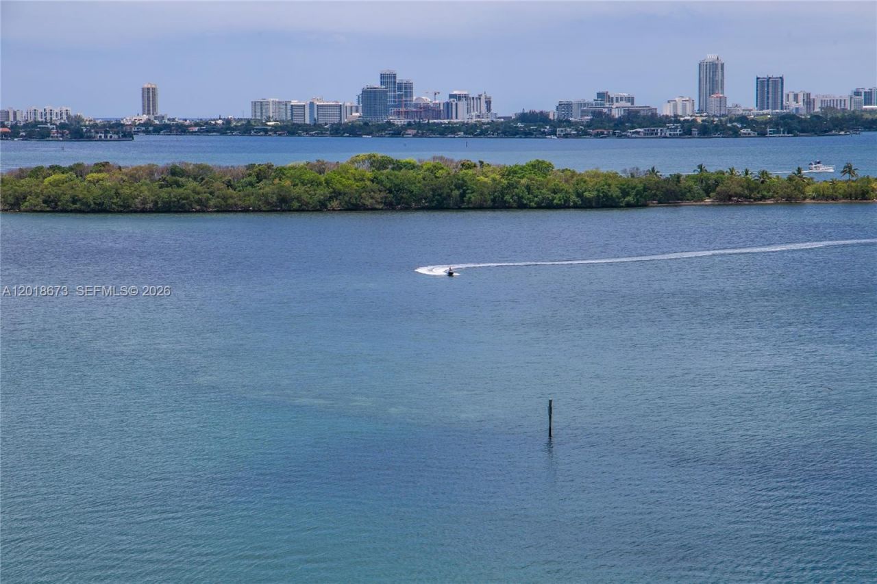 1800 NE 114th St , Unit 1207, Miami, FL 33181 Photo