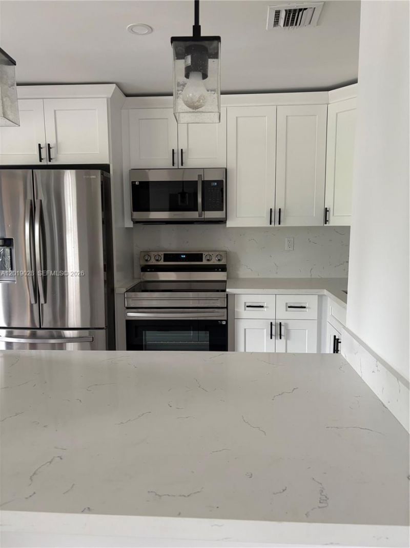 1405 SW 122nd Ave , Unit 10-13, Miami, FL 33184 Photo