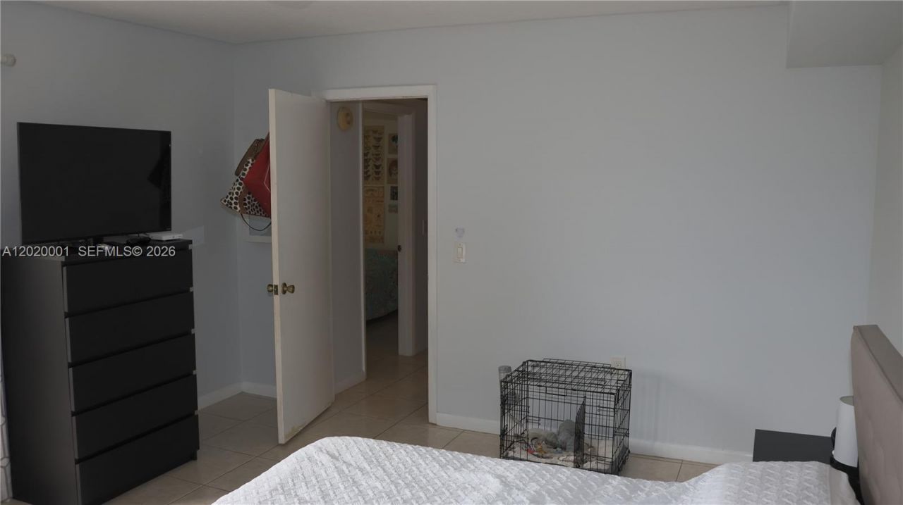 9111c SW 20th St , Davie, FL 33324 Photo