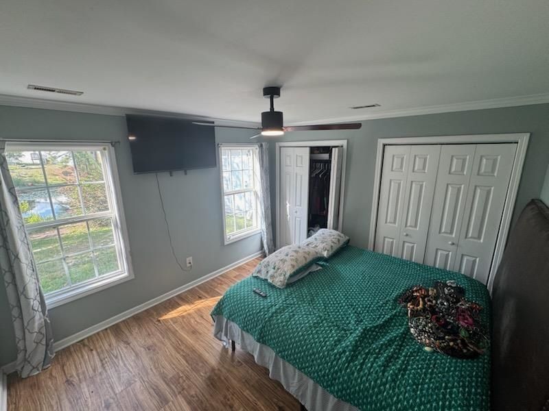 3950 Mayfield Dr.  Photo 12