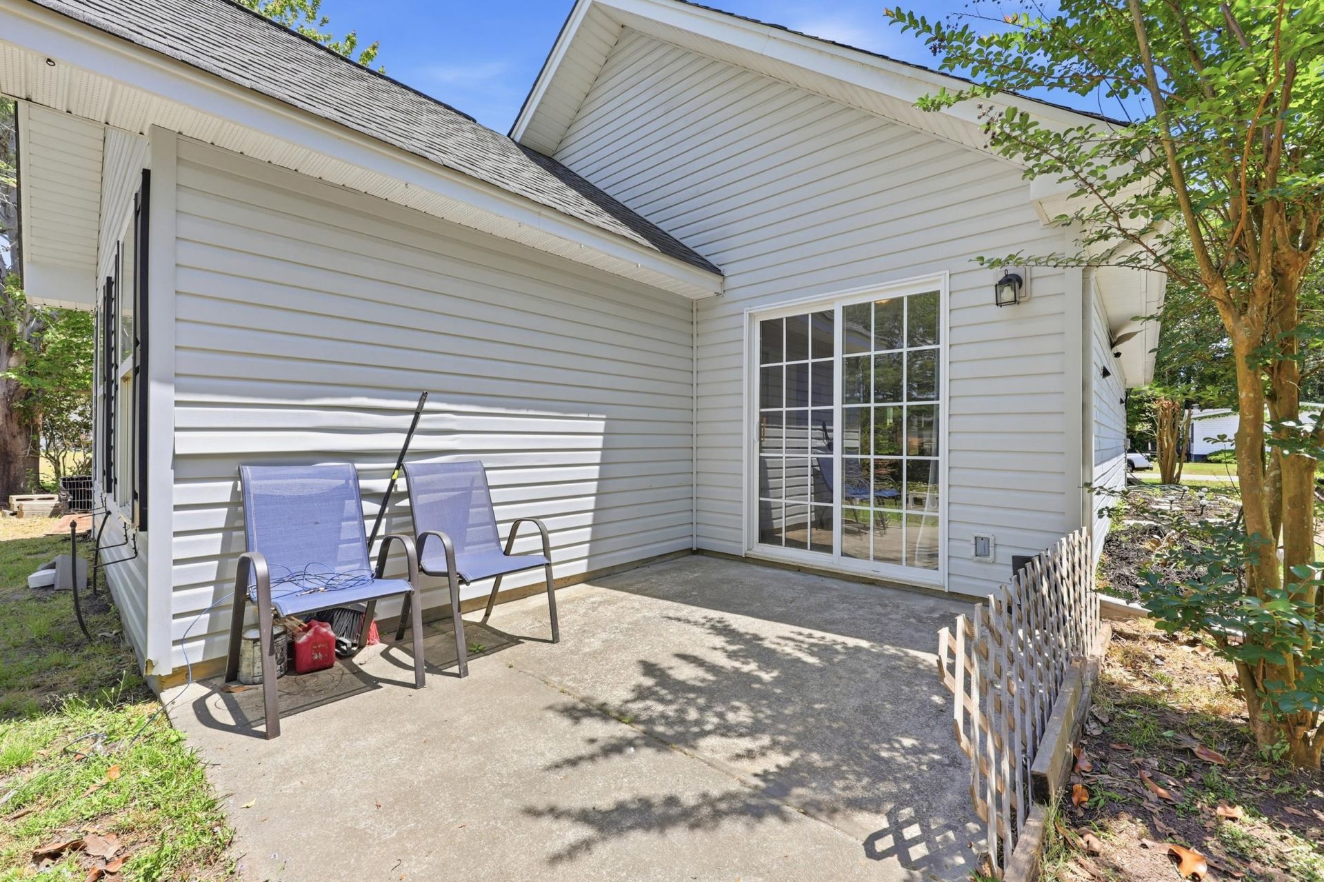 3950 Mayfield Dr.  Photo 31