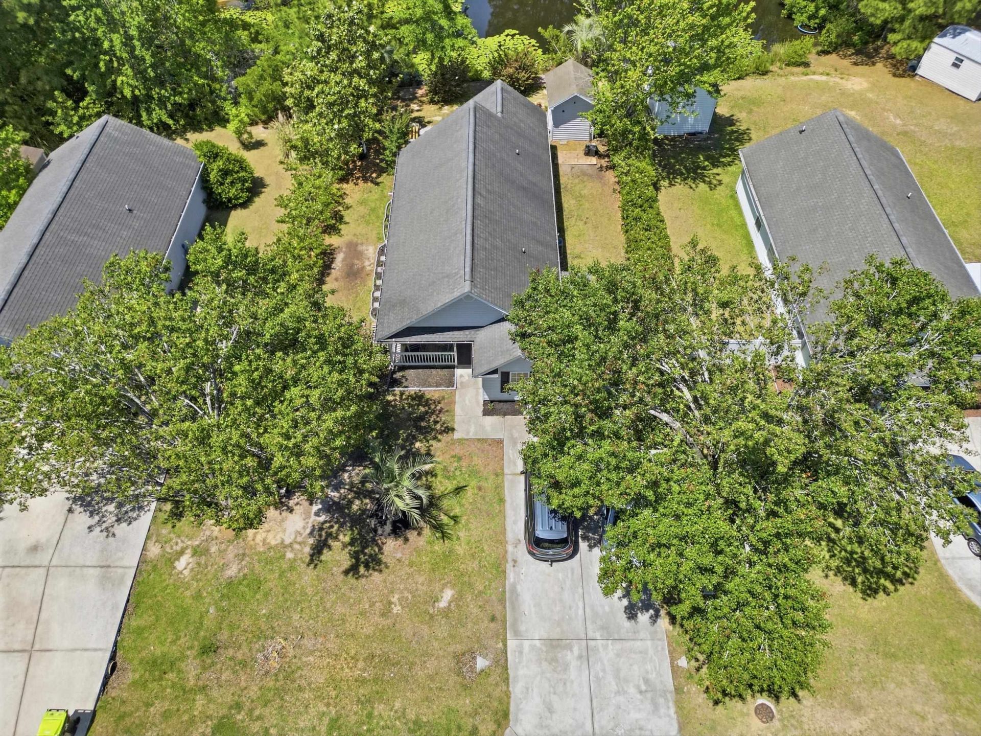 3950 Mayfield Dr.  Photo 33