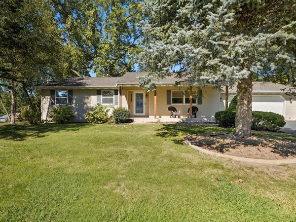 2325 Drop Anchor Drive , Crown Point, IN 46307