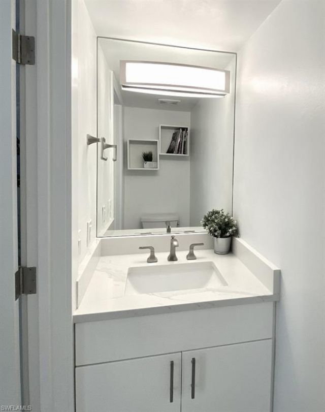 995 9th Ave S, Unit 4, Naples, FL 34102 Photo