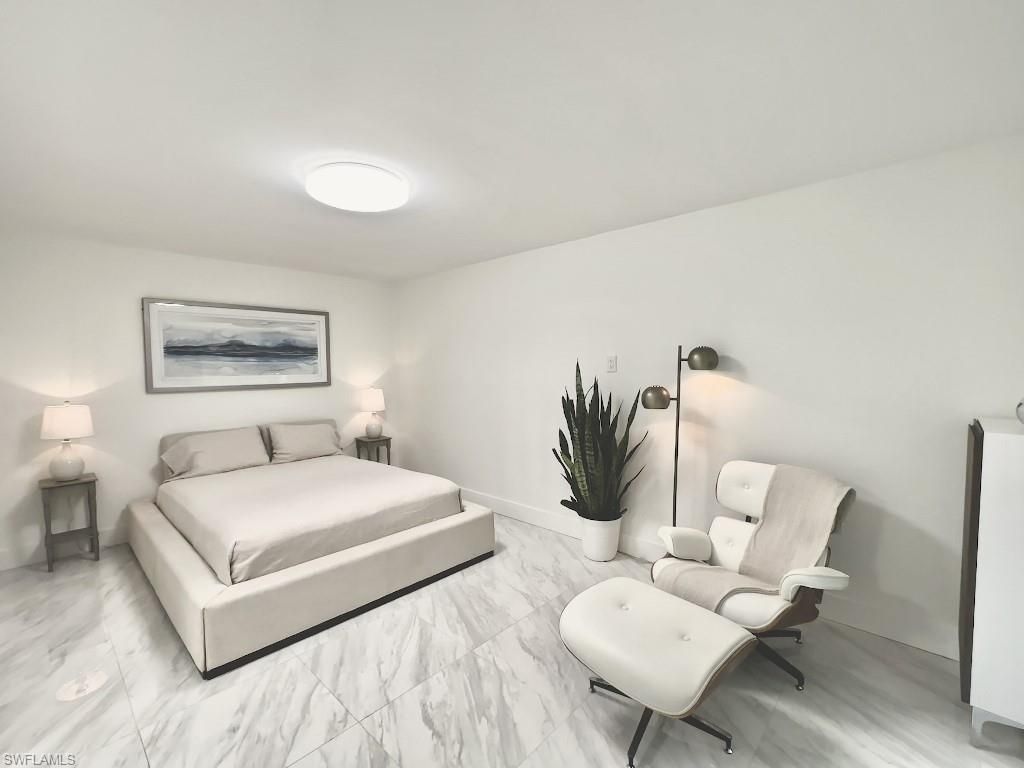 995 9th Ave S, Unit 4, Naples, FL 34102 Photo