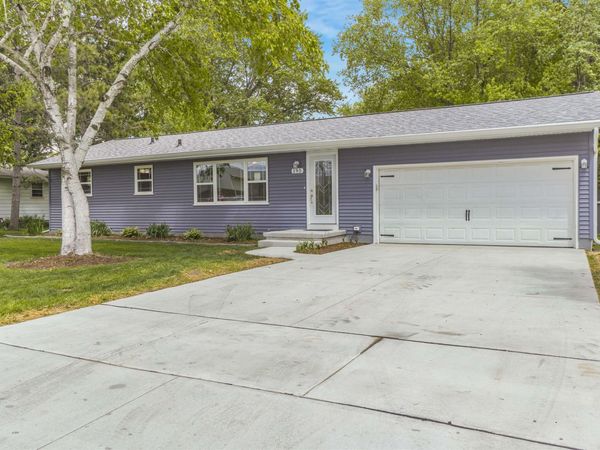 195 Amber Trail, Sun Prairie, WI 53590