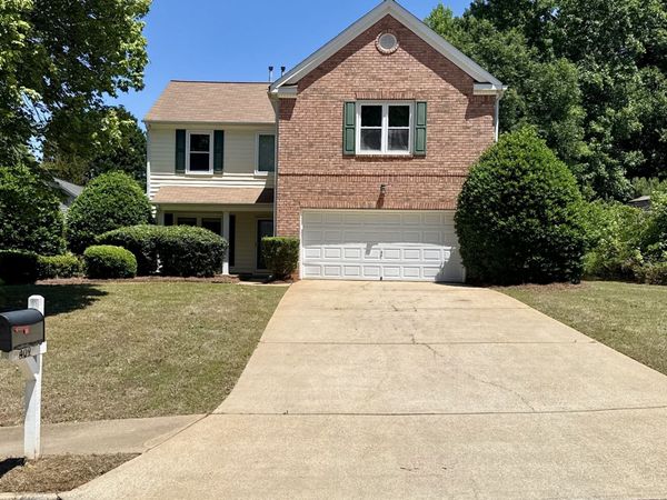 409 Heathcliff Court, Mcdonough, GA 30253