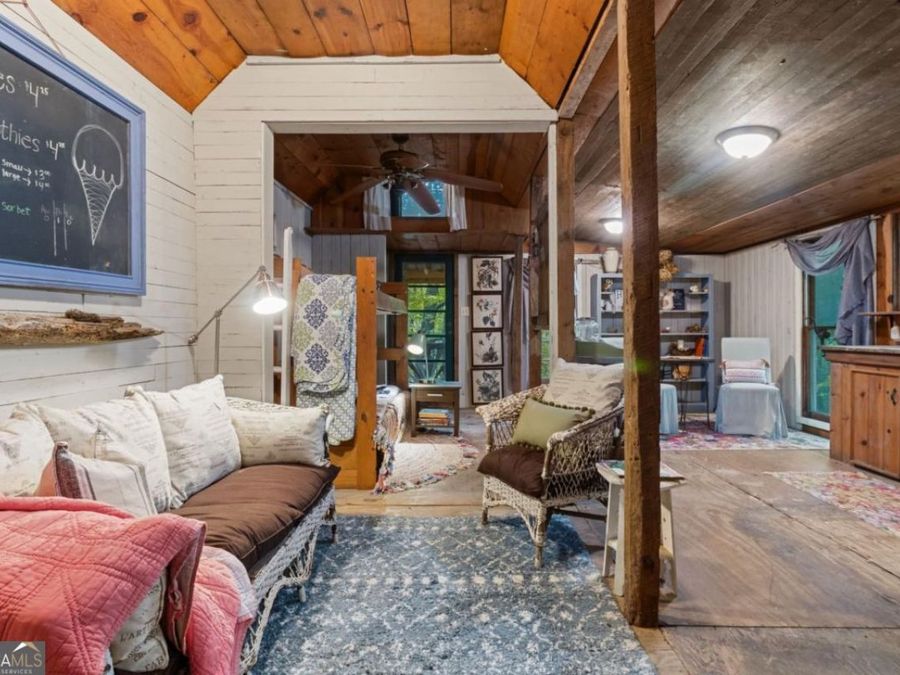 Property Image 61
