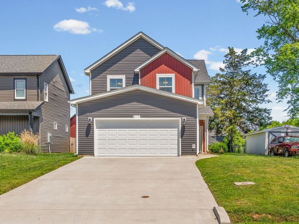 215 King Rd , Clarksville, TN 37042