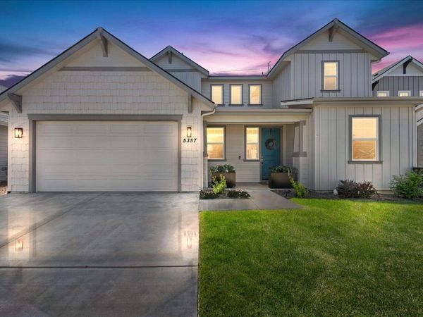 5357 W Riva Capri Street, Meridian, ID 83646