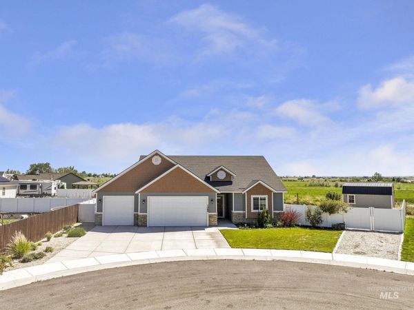 1489 Summer Springs, Buhl, ID 83301