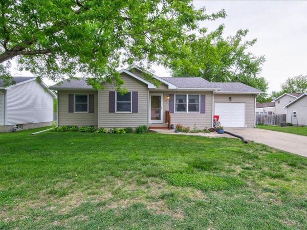 527 Richardson Drive, Webster City, IA 50595