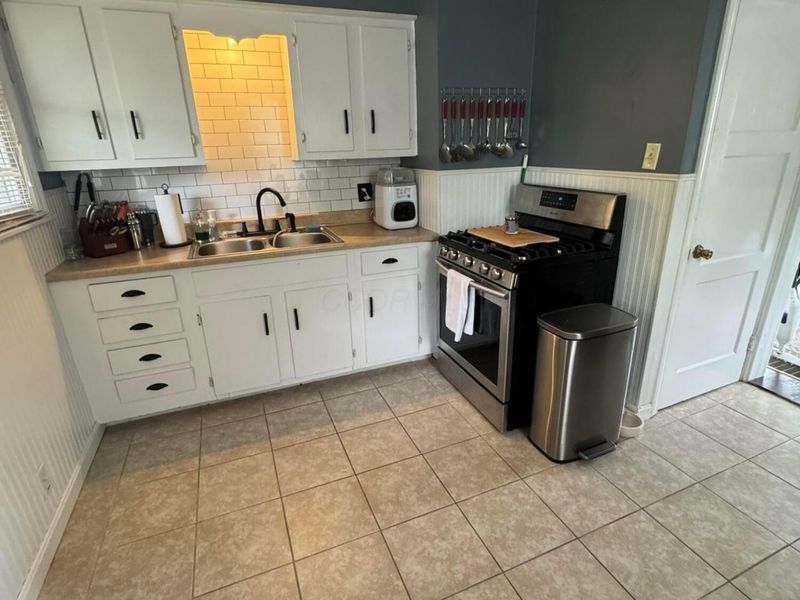 97 S 34th Street , Newark, OH 43055 Photo 10