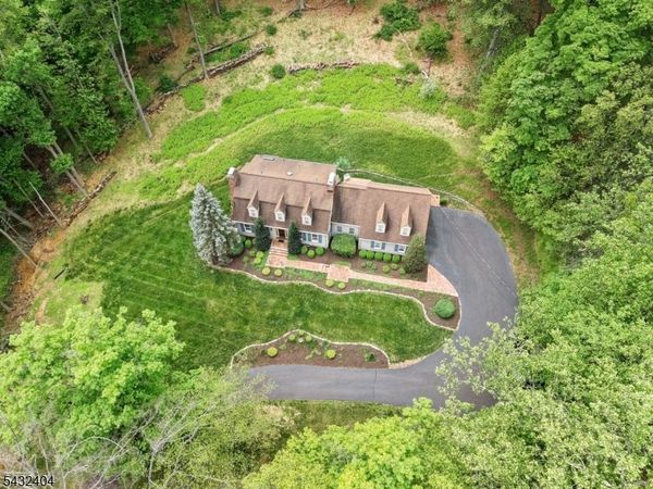 13 Hamden Rd, Franklin, NJ 08822