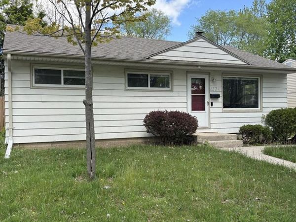 8134 Herbert AVENUE, Milwaukee, WI 53218