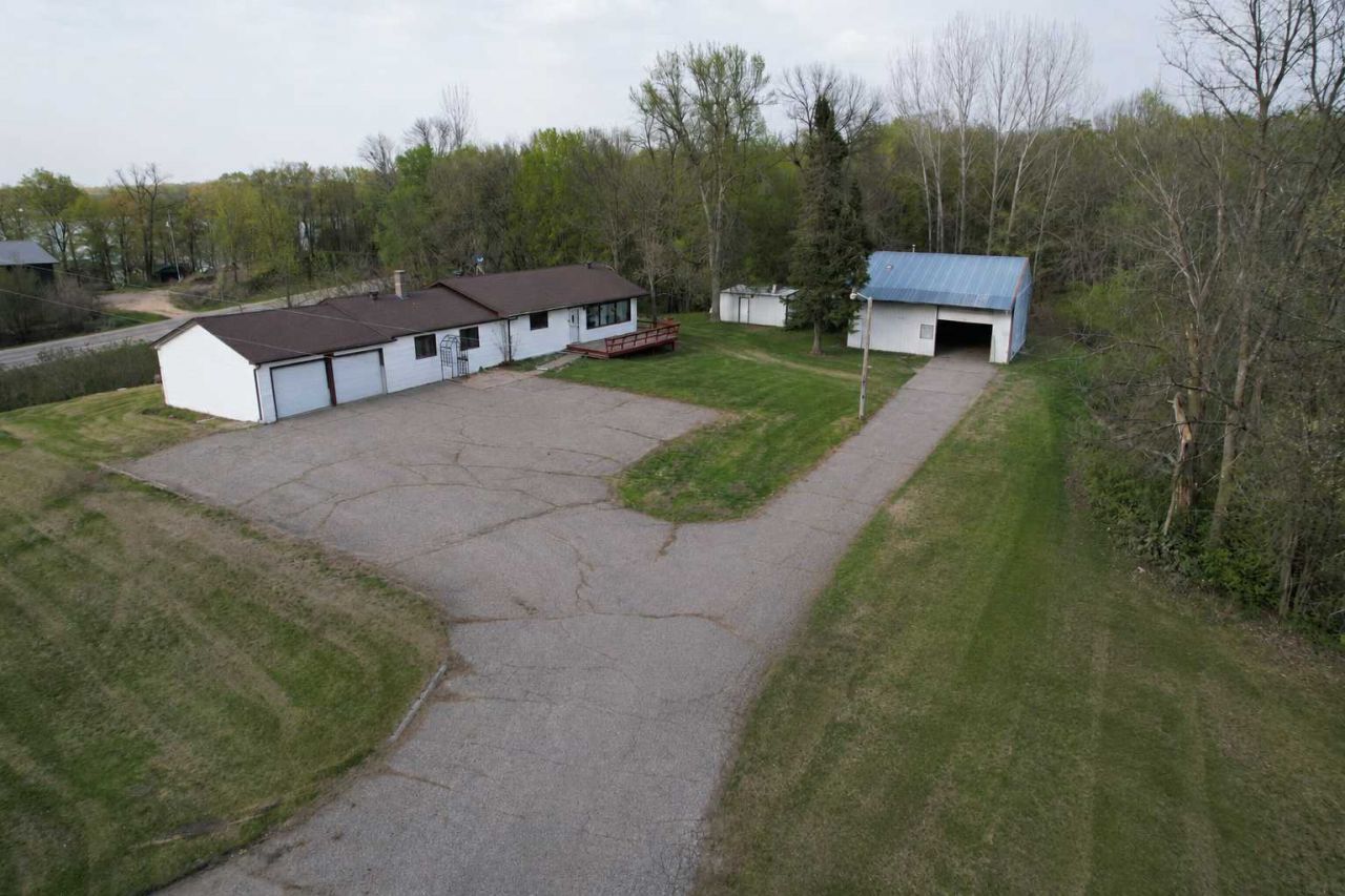 48978 Fish Lake Road primary photo
