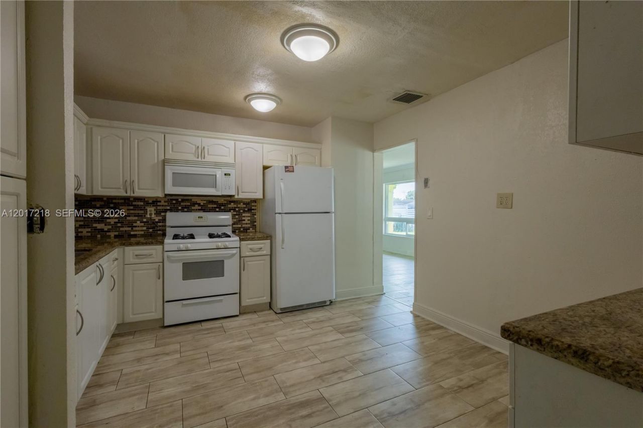 Please Call For Address, Miami Gardens, FL 33055 Photo