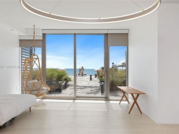 18975 Collins Ave , Unit 2202/C-1, Sunny Isles Beach, FL 33160